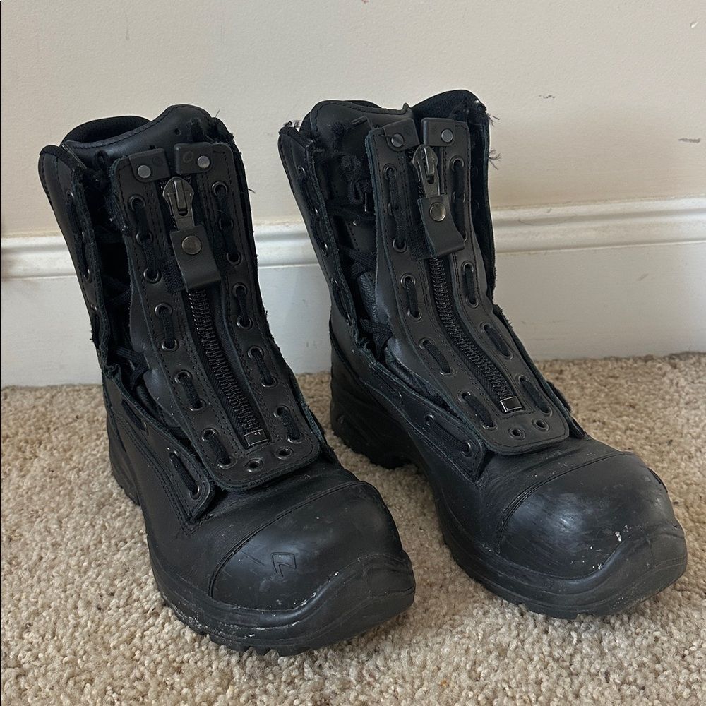 HAIX Mens EMS/Station Airpower XR2 Work Or Winter Boots Black 8.5 605118M-8.5
